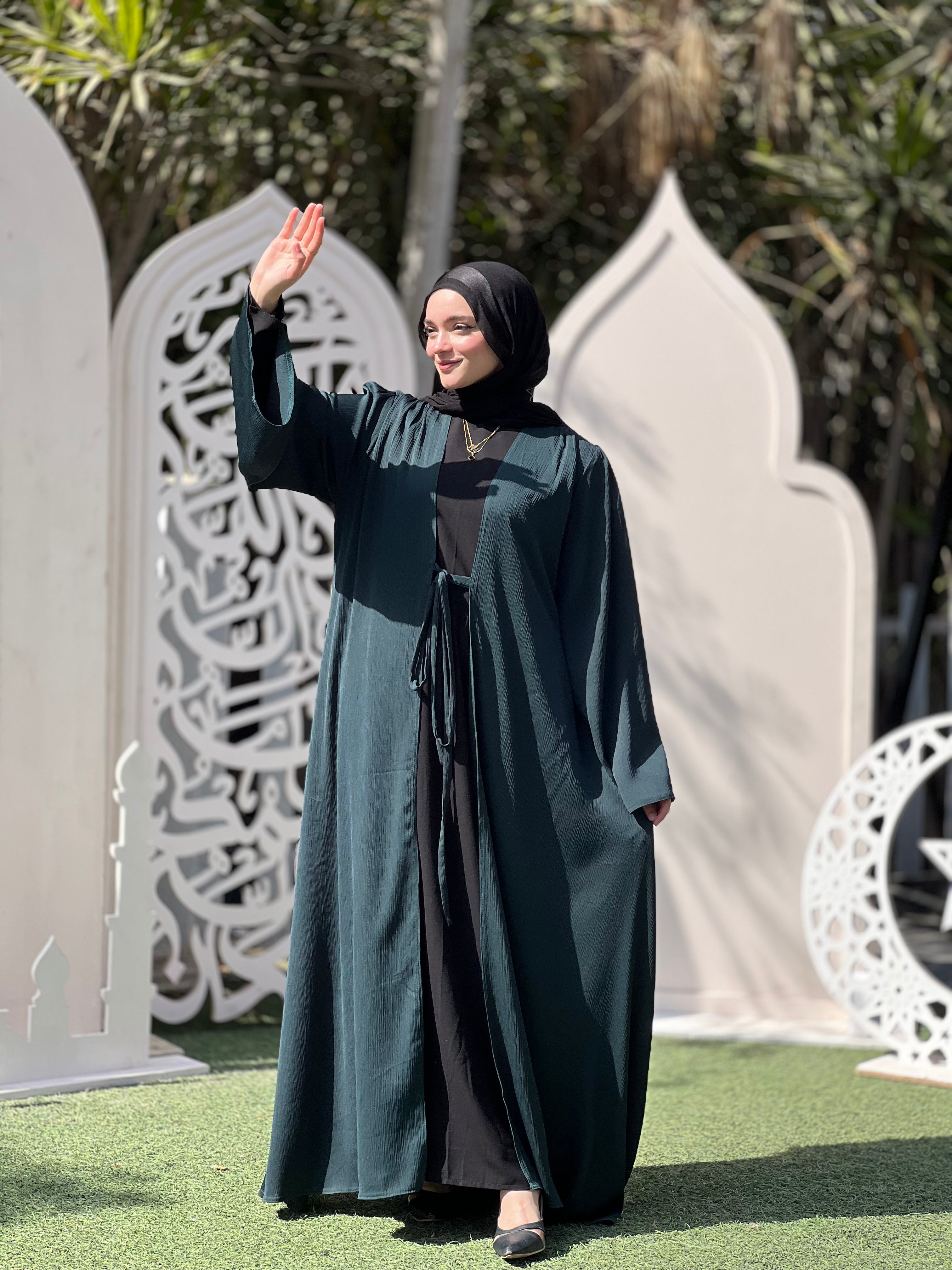 Layan abaya